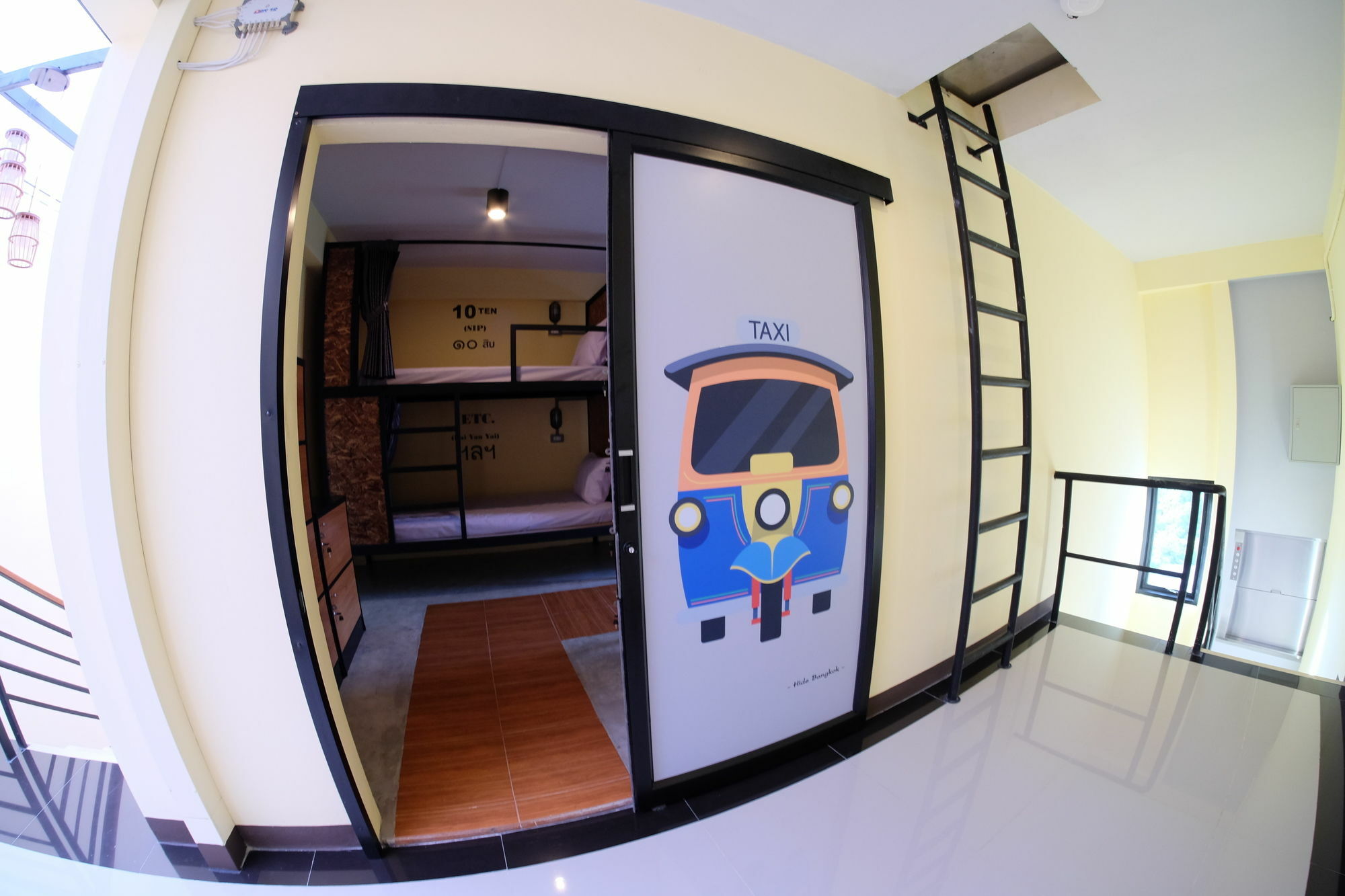 Hide Bangkok Hostel Kültér fotó